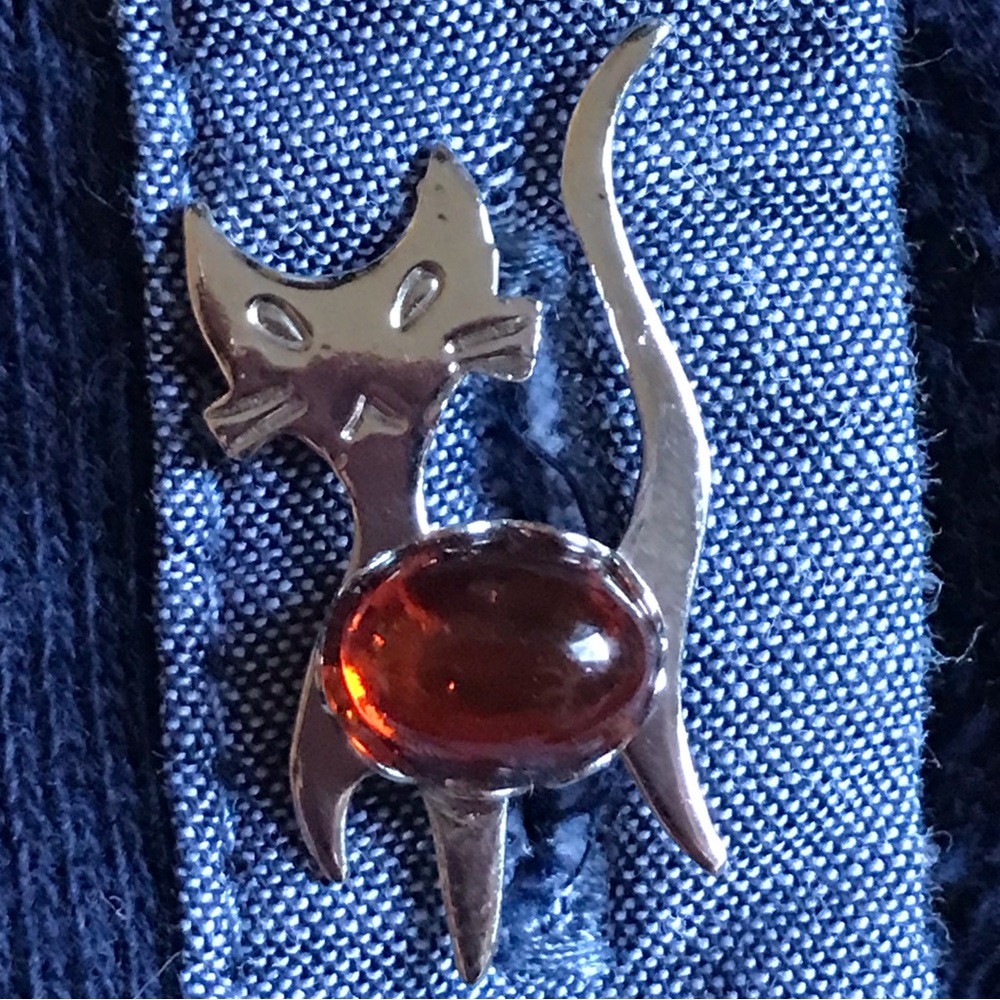 Cat Pin with Amber Stone